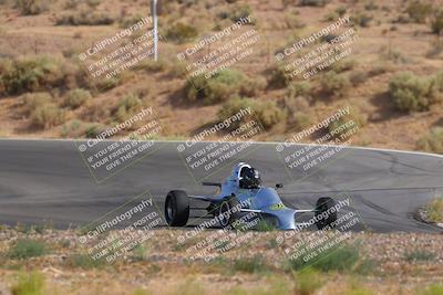 media/Jun-01-2025-CalClub SCCA (Sun) [[eae223c5dd]]/Group 3/Qualifying/